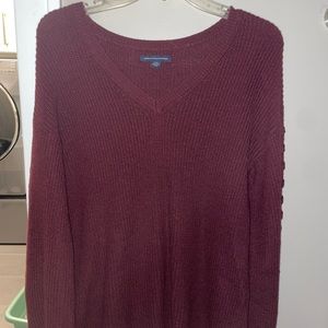 American Eagle sweater